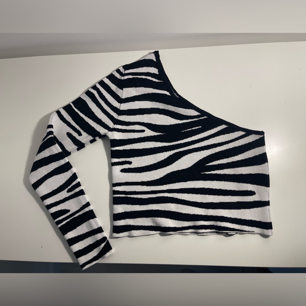 Zebra Pattern Top - image 3